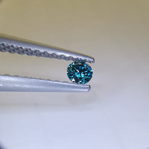 Natūralus apdorotas mėlynas deimantas, 2.55-2.67 mm, kitoks rakursas