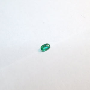Natūralus smaragdas 5x3 mm