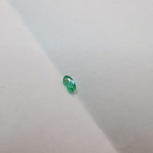 Įkelti vaizdą į galerijos rodinį, Natūralus smaragdas 5x3 mm
