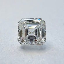 Įkelti vaizdą į galerijos rodinį, Asscher formos laboratorinis deimantas 0.77 ct E VVS1
