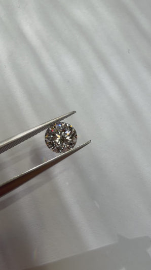 Laboratorinis briliantas 5.0 mm, E VVS2, 0.46 ct - video