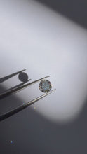 Įkelti vaizdo įrašą ir jį paleisti galerijos rodinyje, Laboratorinis briliantas 4.3 mm E VVS2, 0.30 ct - video
