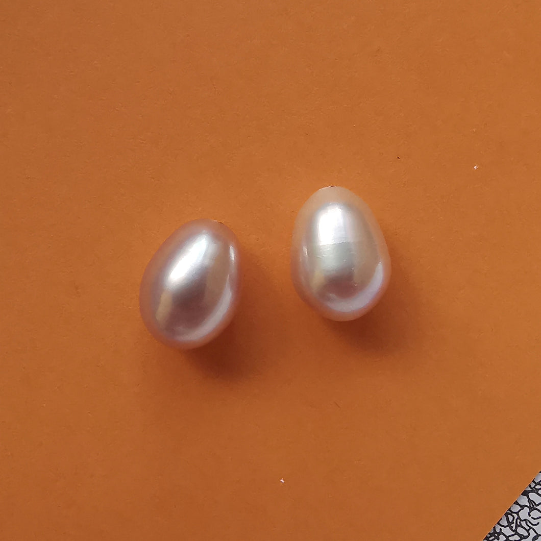 Gėlavandenių perlų pora 12x8 mm, lašo formos