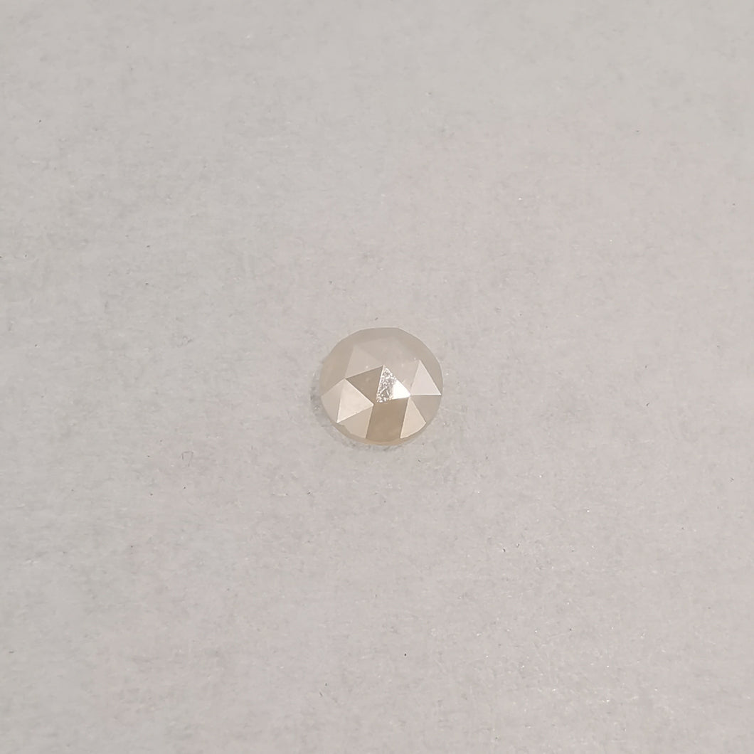 Natūralus deimantas, 4.33 mm, apvalus rose-cut